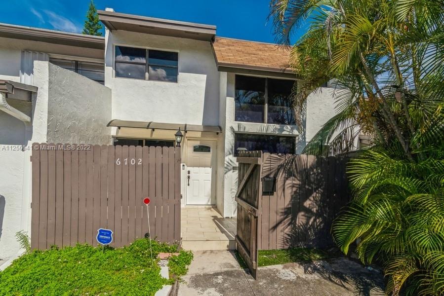 6702 SW 114th Avenue Miami FL 33173