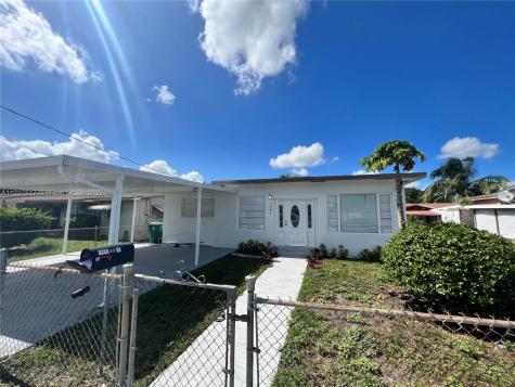 3231 NW 50th Street Miami FL 33142