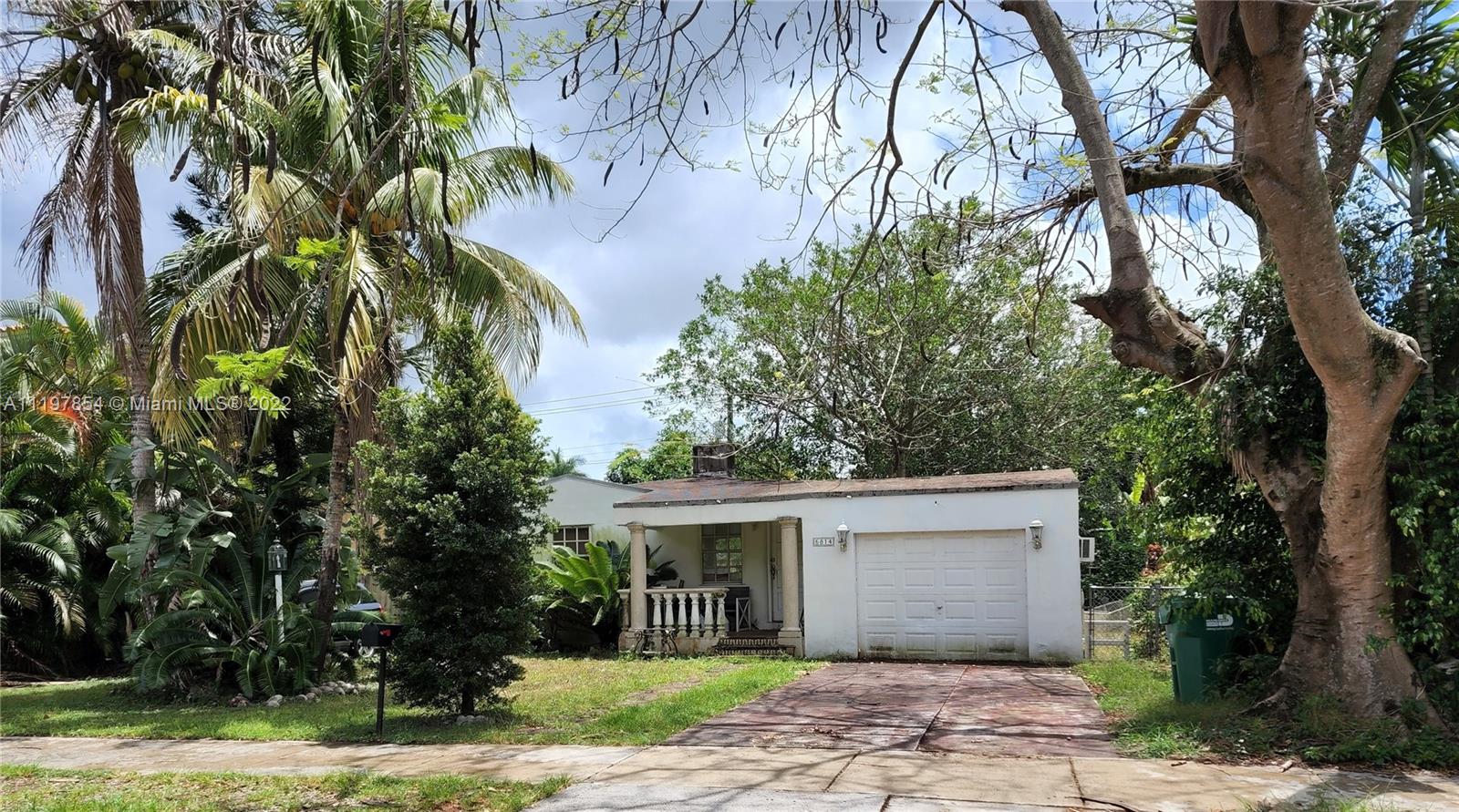 5814 SW 41st Street Miami FL 33155