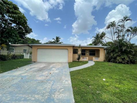 6689 NW 2nd Street Margate FL 33063