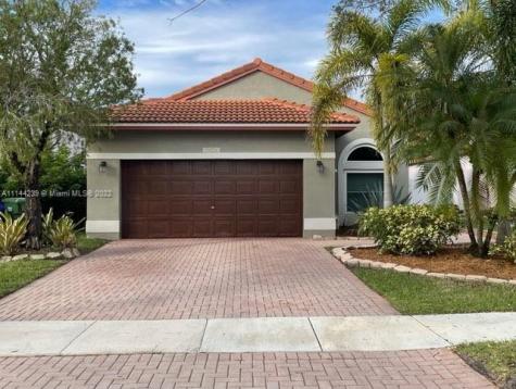 19253 NW 14th Street Pembroke Pines FL 33029