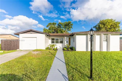 20745 SW 114th Court Miami FL 33189