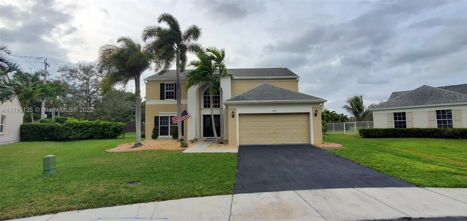 4905 SW 105th Terrace Cooper City FL 33328