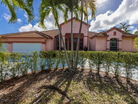 16520 SW 84th Court Palmetto Bay FL 33157