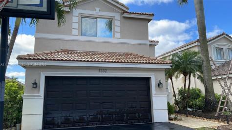 1332 Canary Island Drive Weston FL 33327