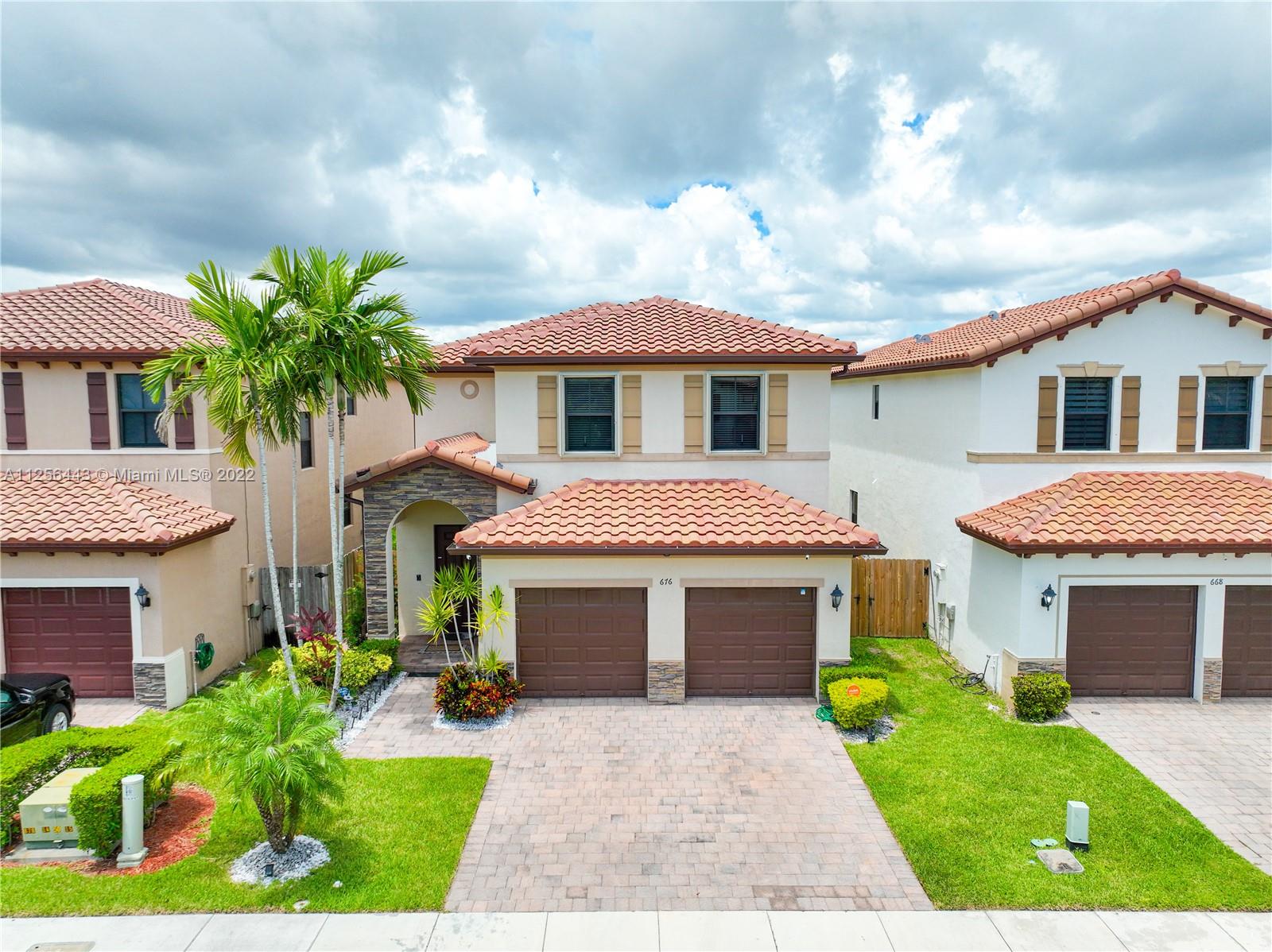 676 SE 34th Terrace Homestead FL 33033