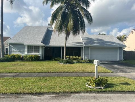 1579 S Goldeneye Lane Homestead FL 33035