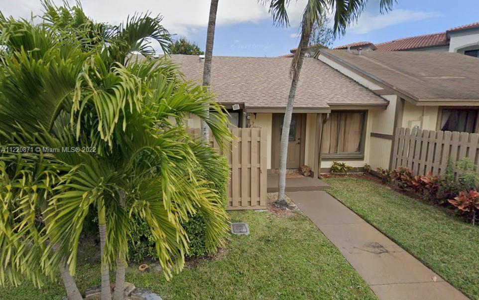 21125 NE 5th Place Miami FL 33179