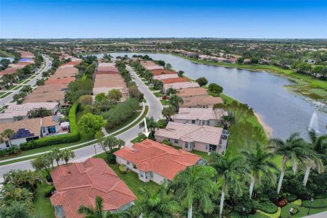 6819 Elianto Way Lake Worth FL 33467