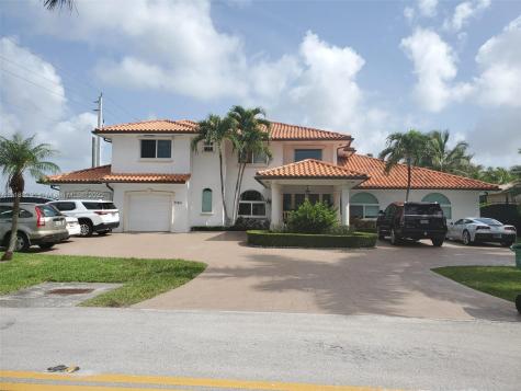15681 SW 157th Street Miami FL 33187