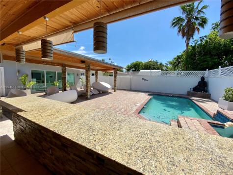 3000 SW 23rd Street Miami FL 33145