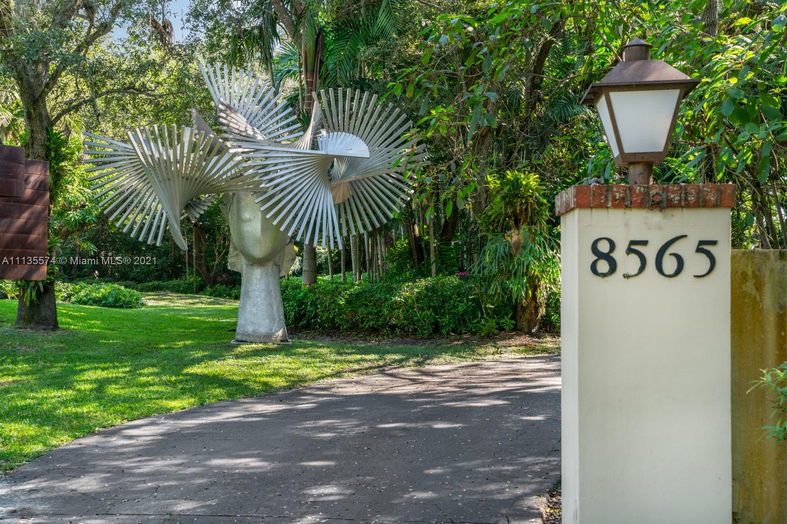 8565 Old Cutler Road Coral Gables FL 33143
