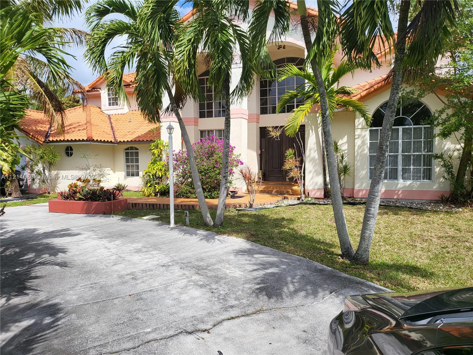 1035 NE 107th Street Miami FL 33161