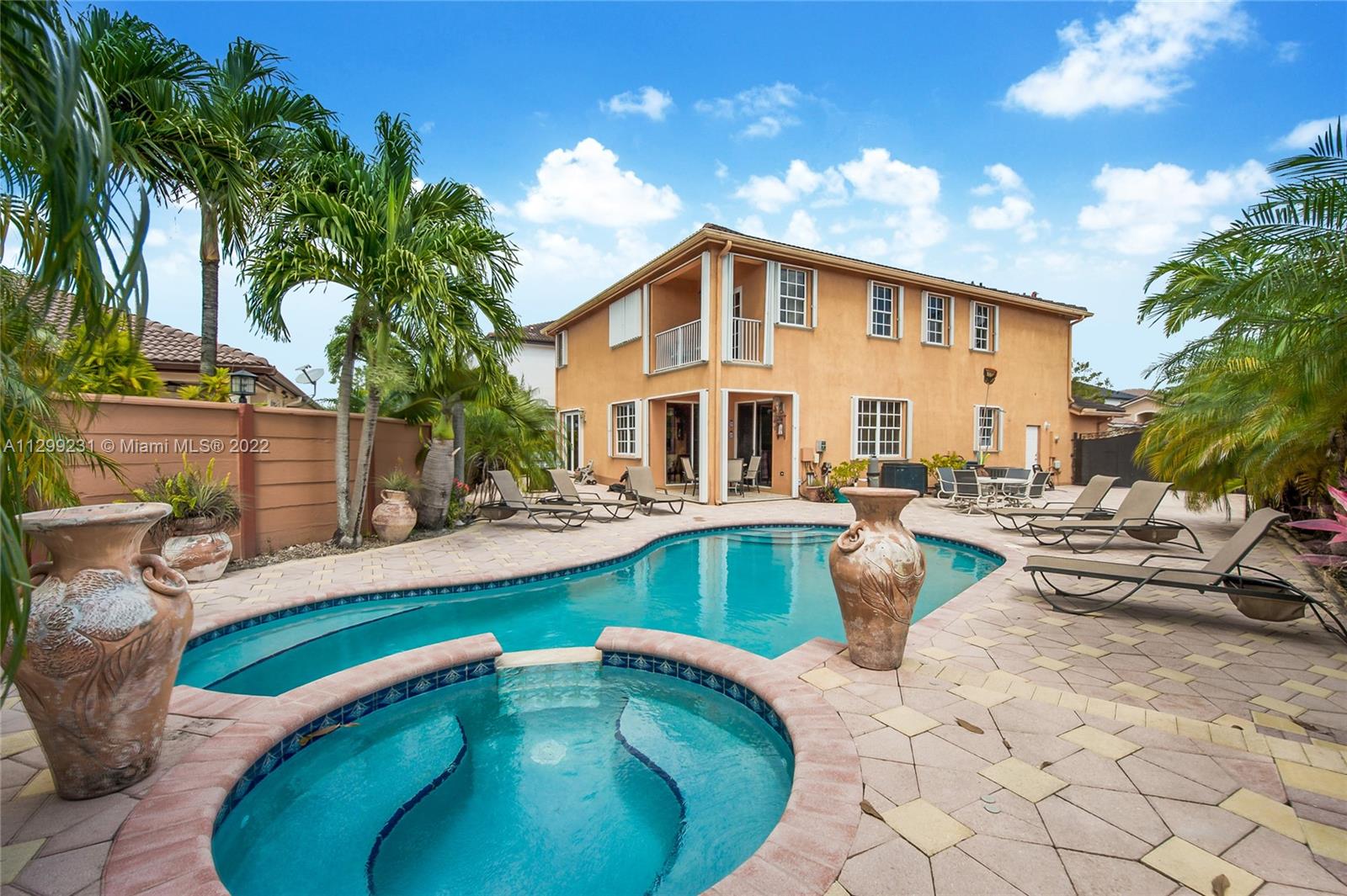 15530 SW 36th Terrace Miami FL 33185