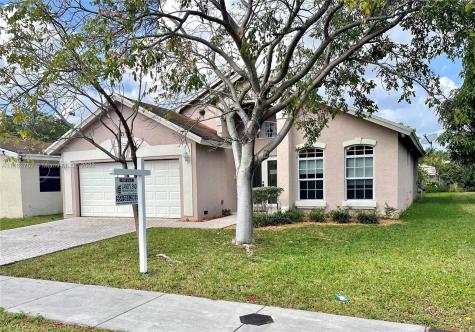 5171 SW 22nd Street West Park FL 33023
