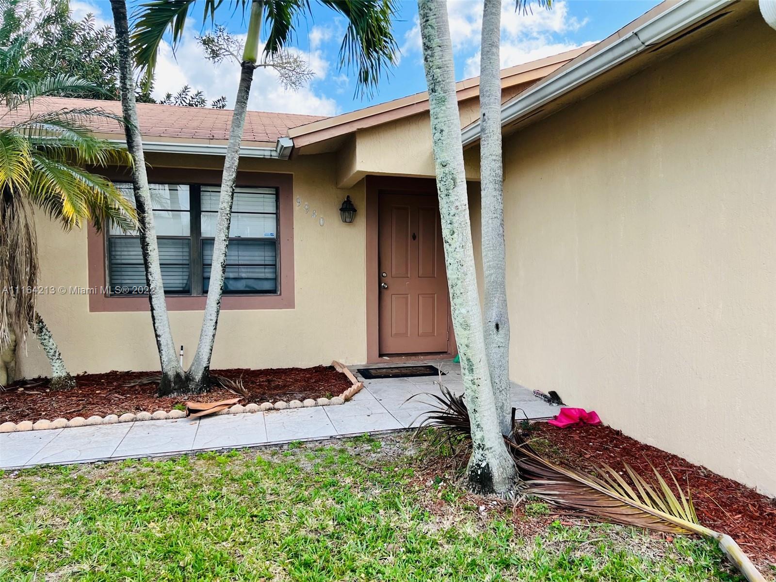 9940 Spanish Isles Drive Boca Raton FL 33496