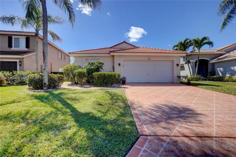 6387 Grand Cypress Circle Lake Worth FL 33463