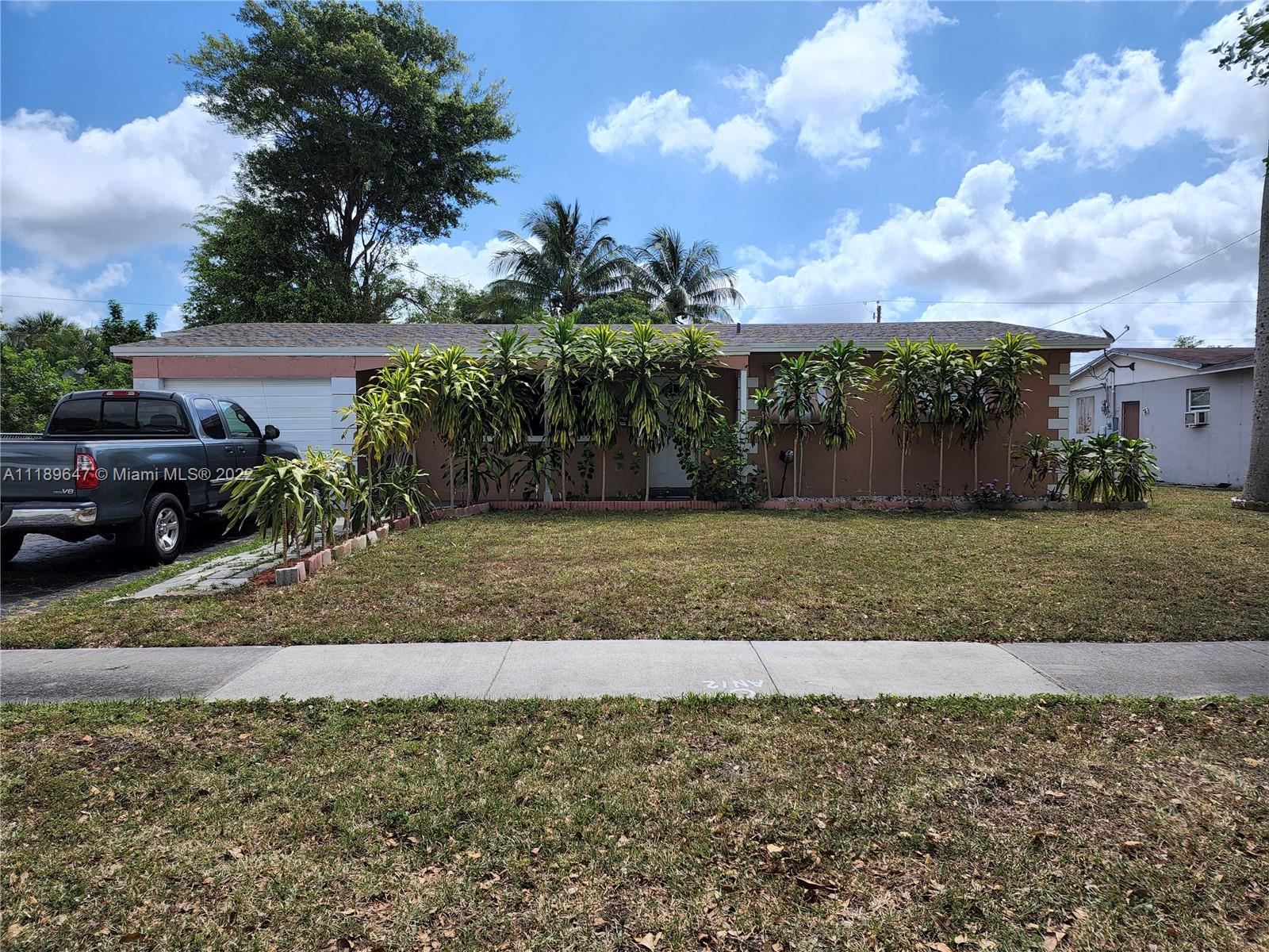 542 NW 47th Avenue Plantation FL 33317