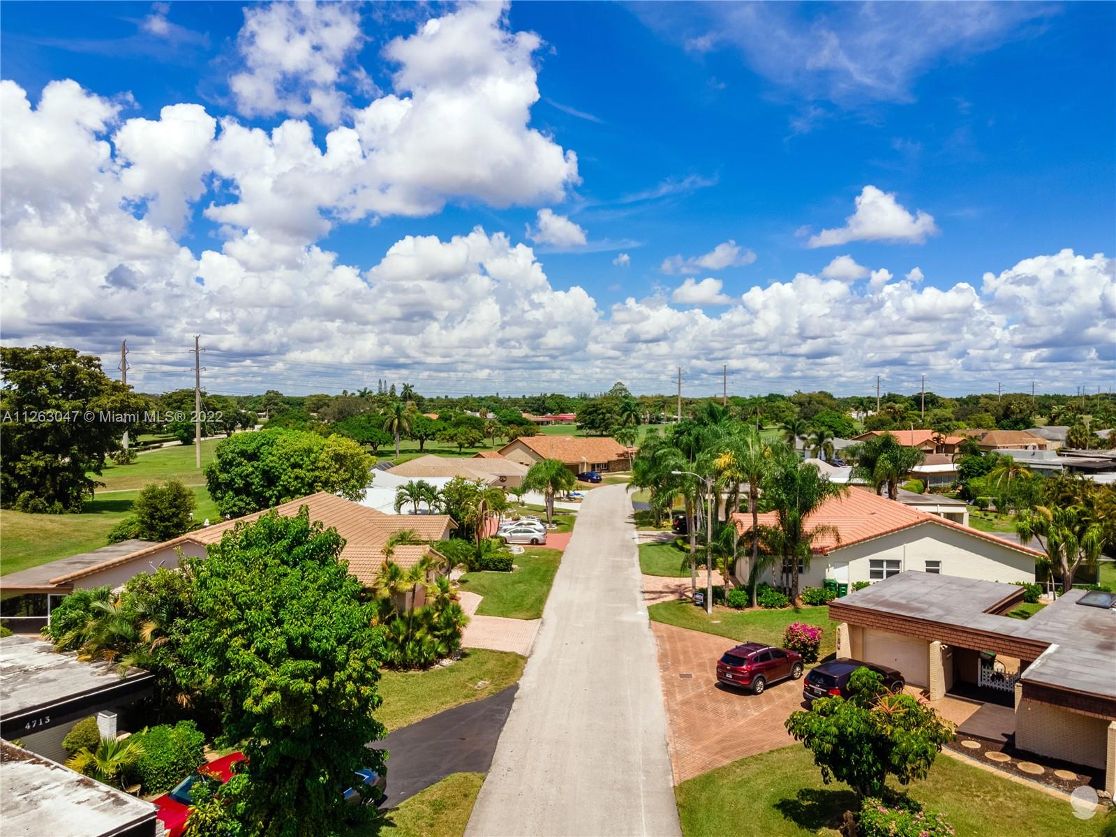 4712 Holly Drive Tamarac FL 33319