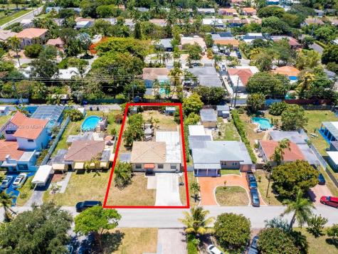 1430 Funston Street Hollywood FL 33020