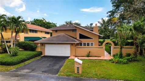 9760 SW 1st Street Plantation FL 33324
