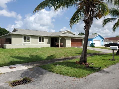13341 SW 254th Terrace Homestead FL 33032
