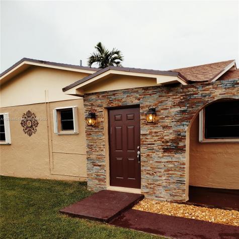 28252 SW 158th Court Homestead FL 33033