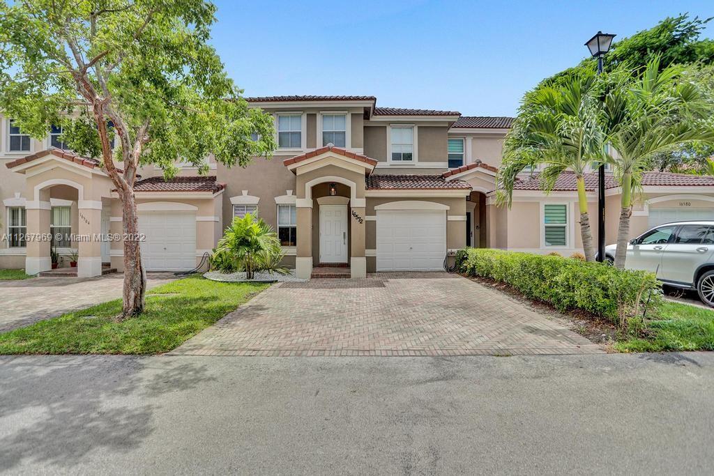 16572 SW 47th Terrace Miami FL 33185