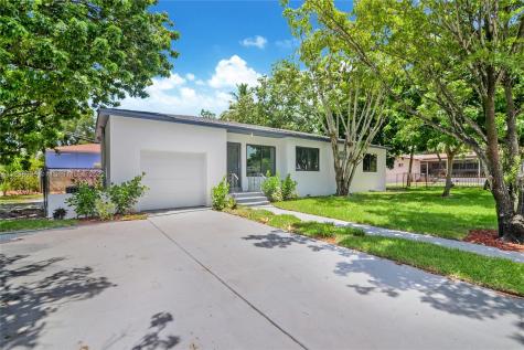 13085 NE 5th Avenue North Miami FL 33161