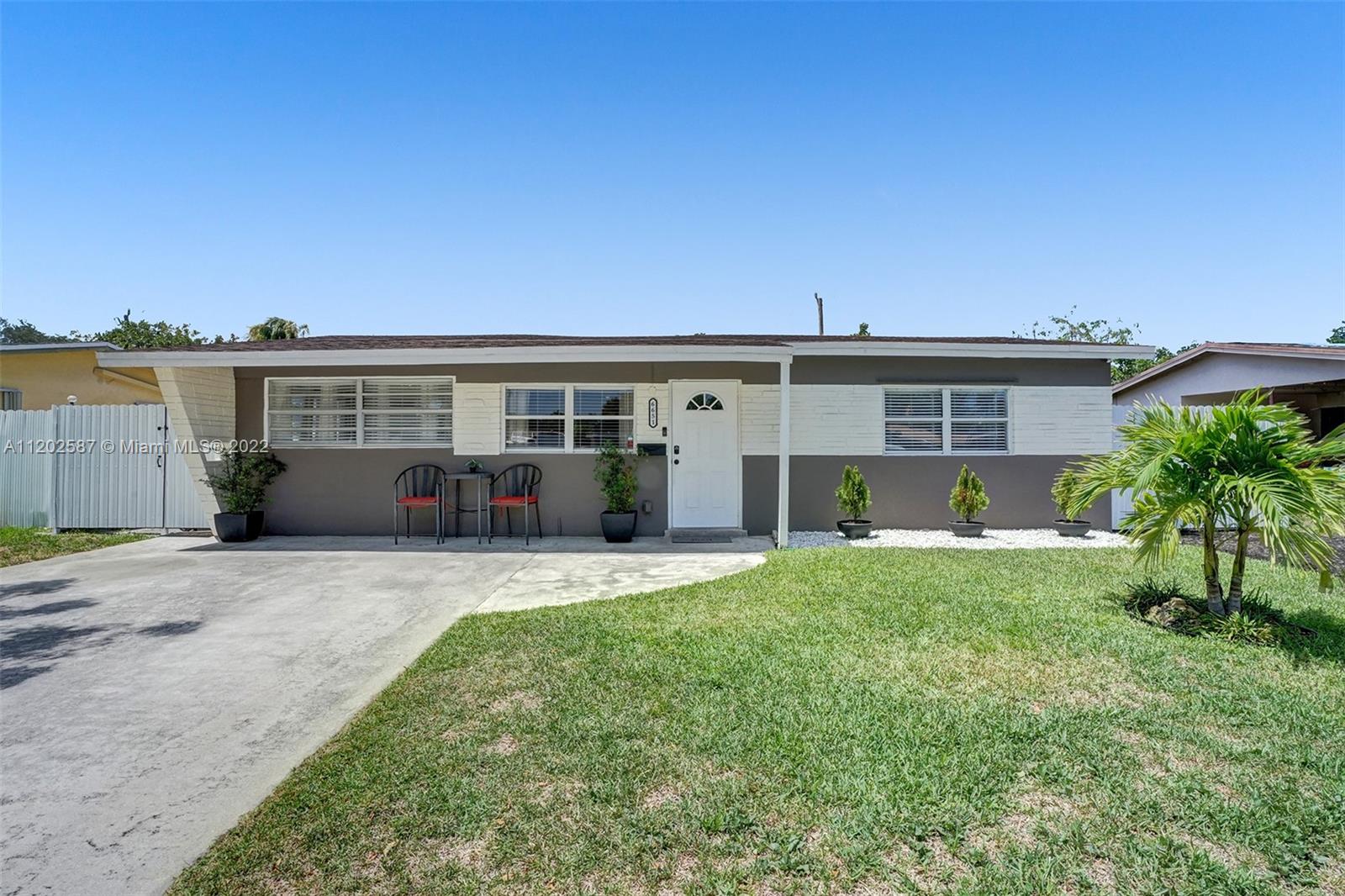 6651 Greene Street Hollywood FL 33024