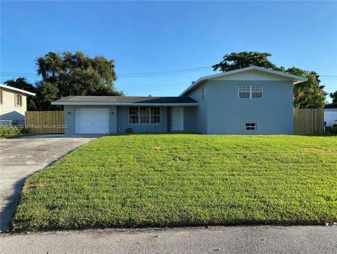 1325 NE 204th Street Miami FL 33179