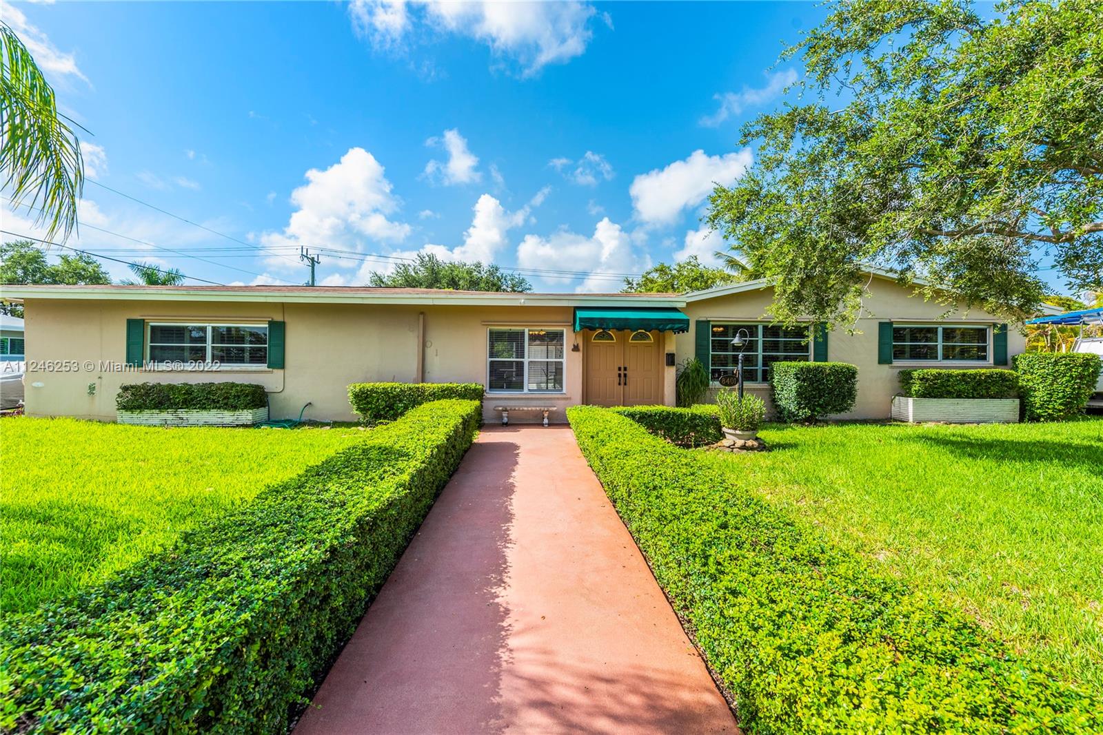 8401 SW 142nd Street Palmetto Bay FL 33158