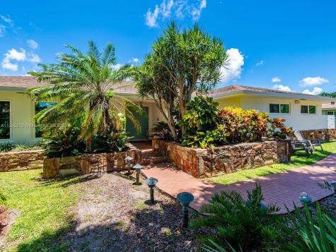 10041 SW 141st Street Miami FL 33176