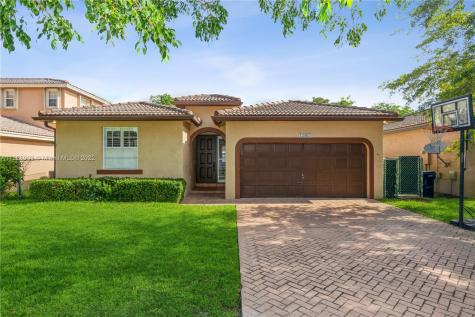 12043 SW 125th Street Miami FL 33186