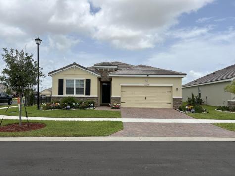 10594 SW Toren Way Port St. Lucie FL 34987