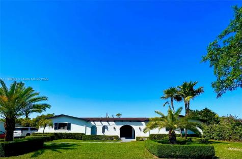 9541 SW 94th Street Miami FL 33176