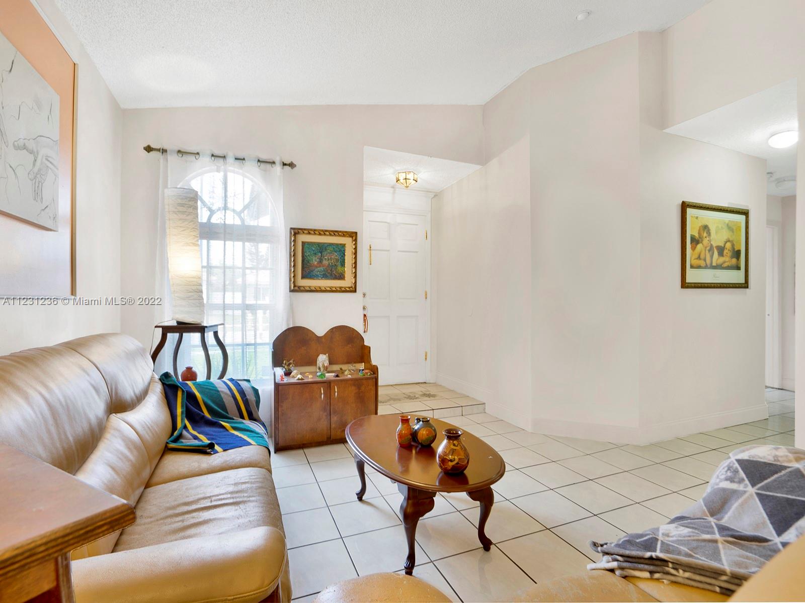 15924 SW 81st Terrace Miami FL 33193