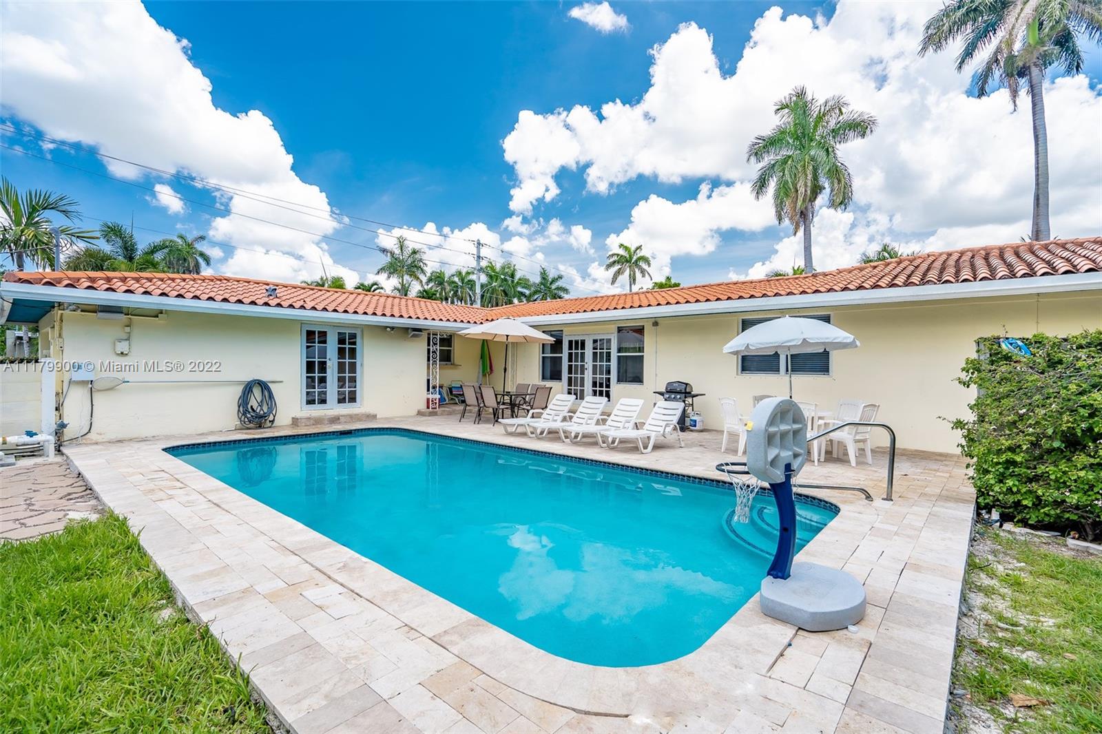 1254 Polk Street Hollywood FL 33019
