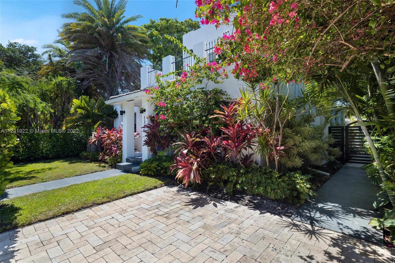 1745 SW 10th Street Miami FL 33135
