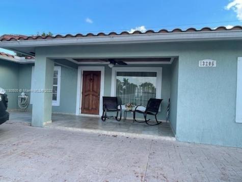 13206 SW 87th Terrace Miami FL 33183