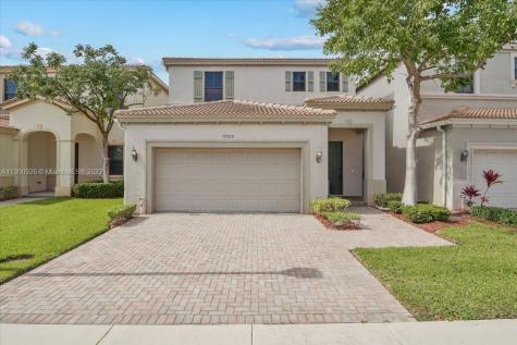 19320 NE 8th Court Miami FL 33179