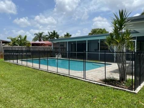 10950 NW 16th Court Pembroke Pines FL 33026