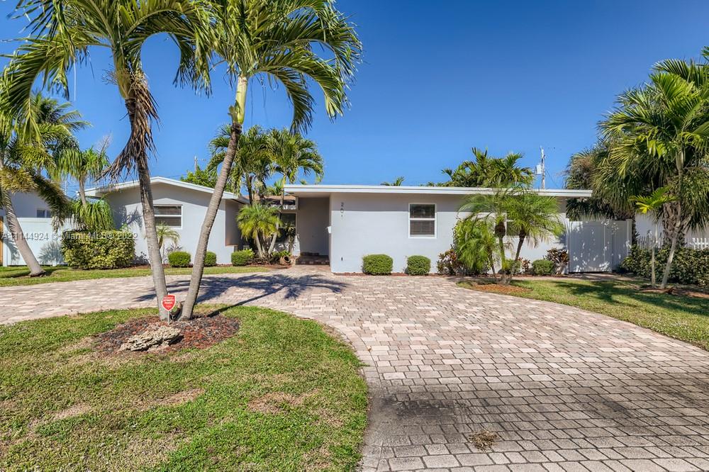 261 SE 8th Street Pompano Beach FL 33060