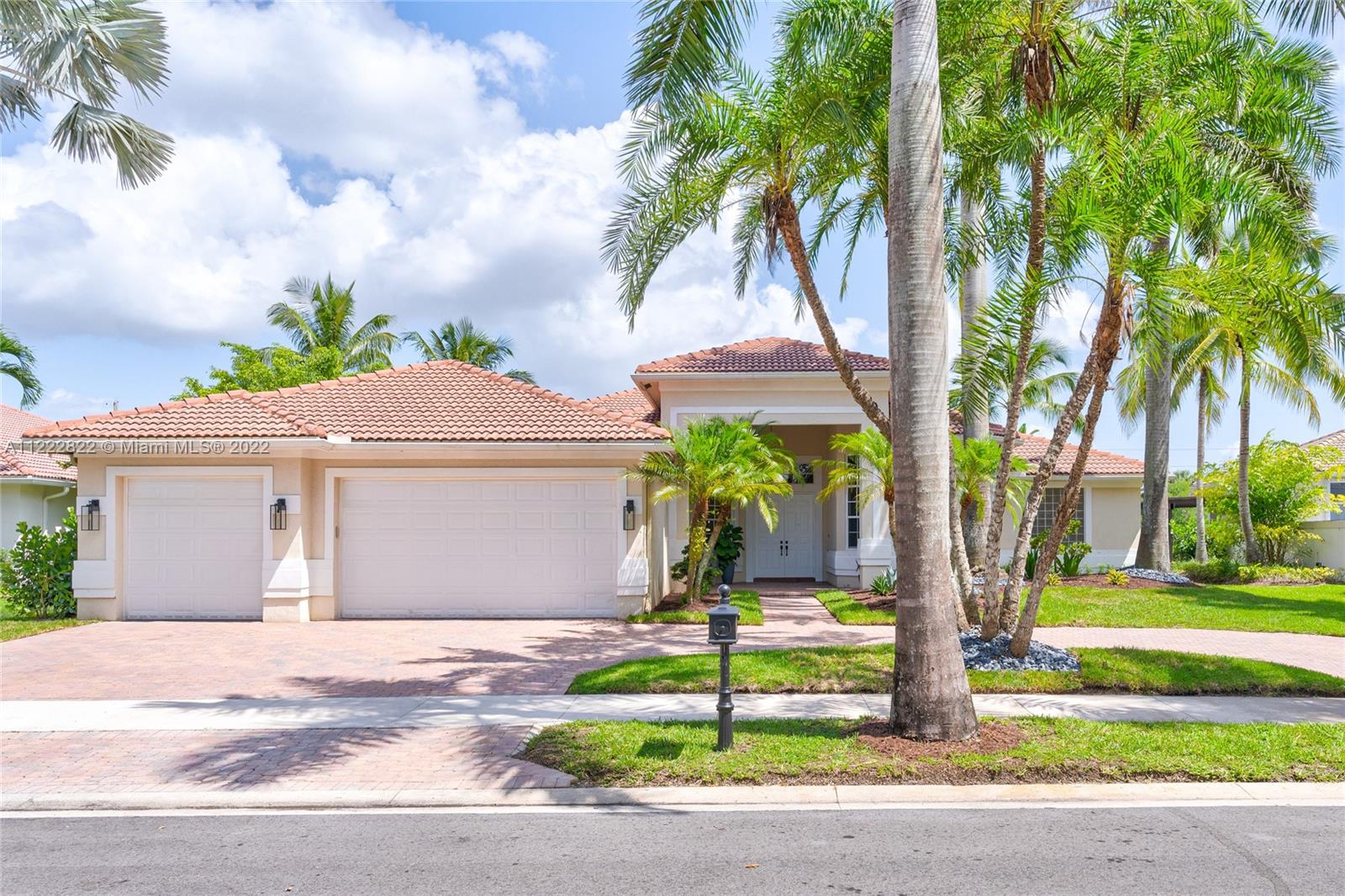 1378 Victoria Isle Drive Weston FL 33327