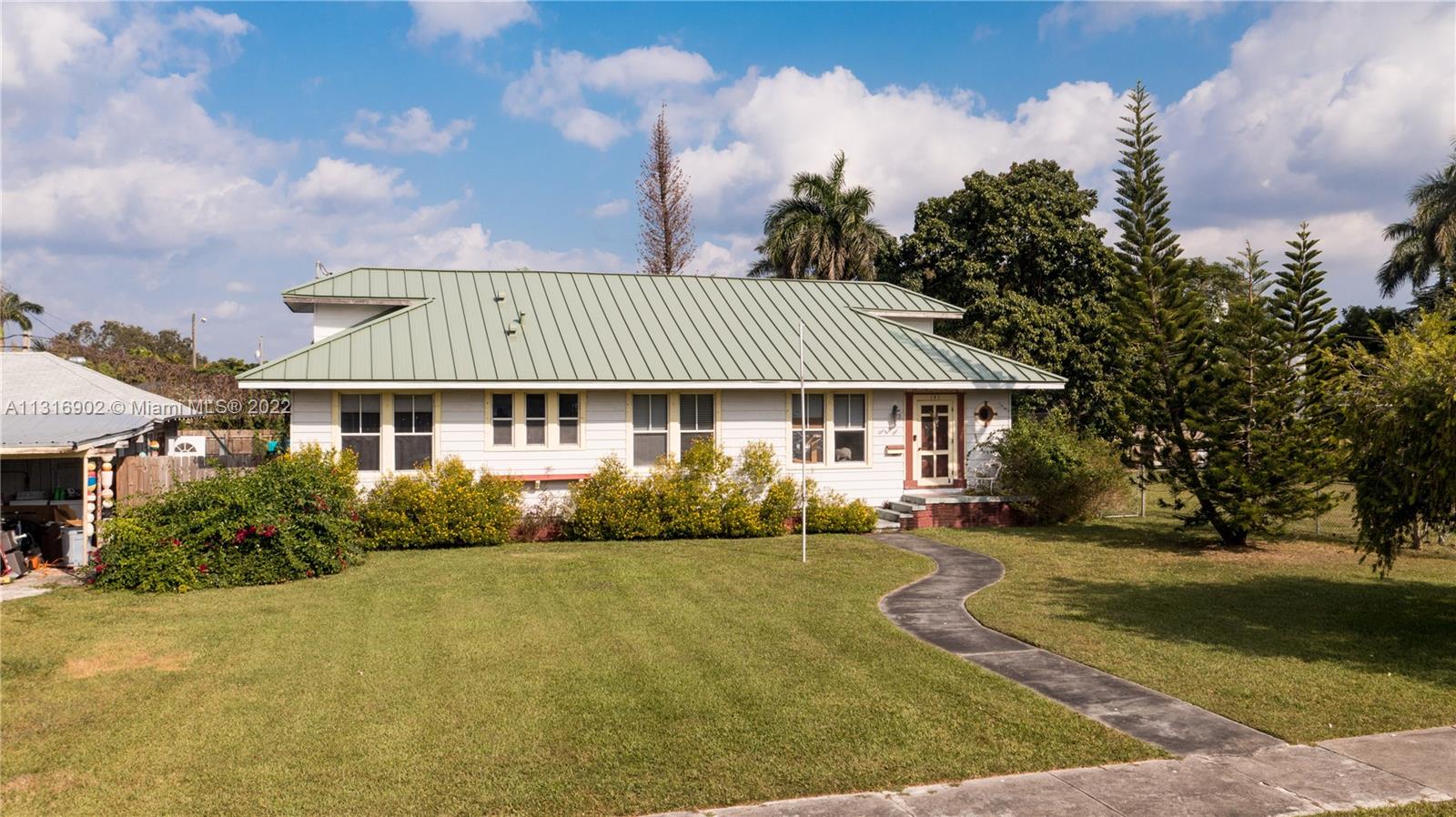 141 NW 19th Street Homestead FL 33030