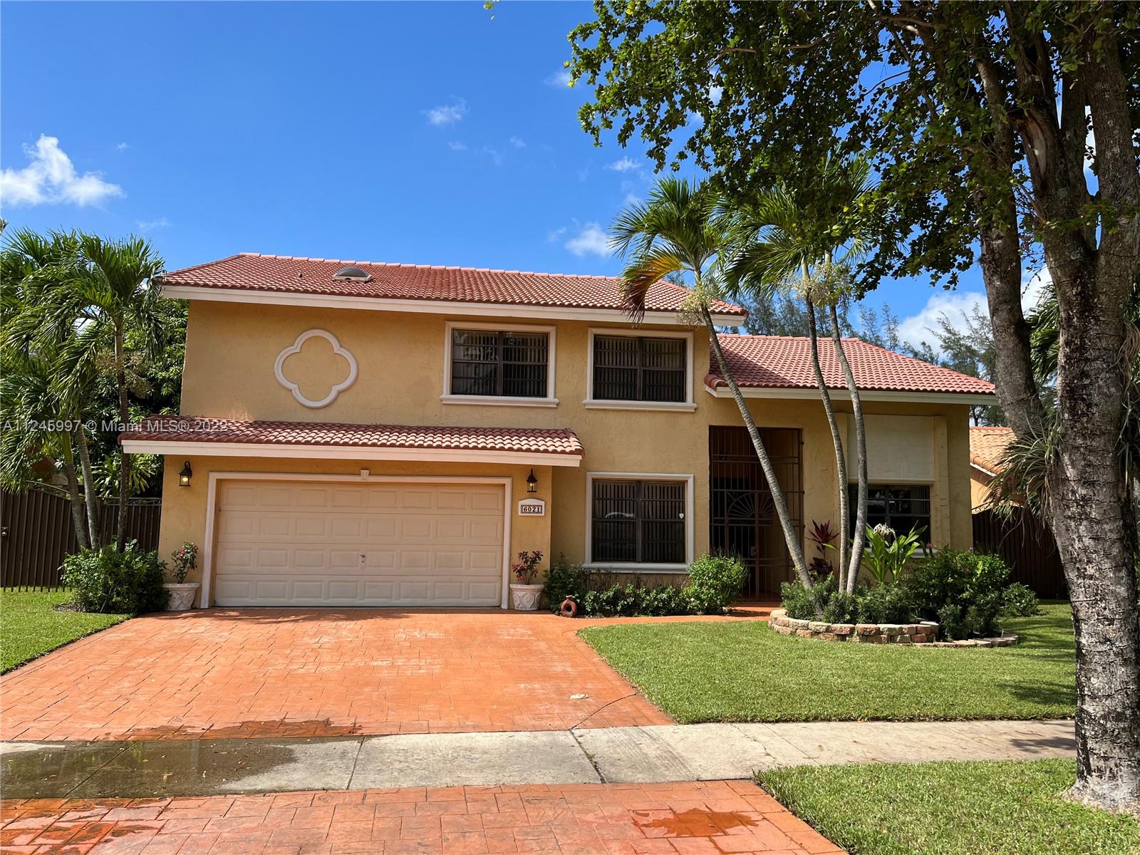6021 NW 201st Lane Hialeah FL 33015