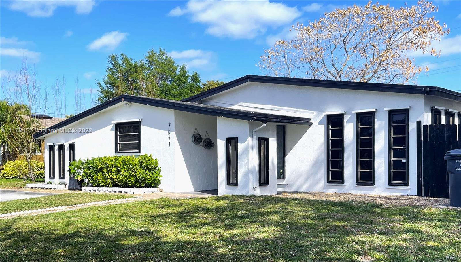 7071 Coolidge Street Hollywood FL 33024