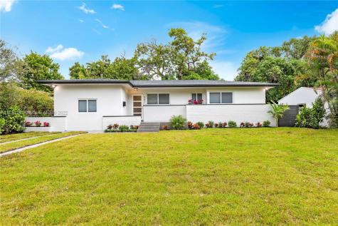 261 NE 47th Street Miami FL 33137
