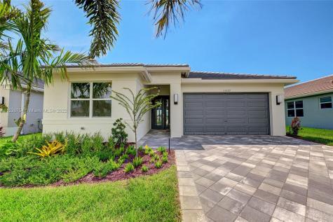 11622 SW River Crossing Place Port St. Lucie FL 34987