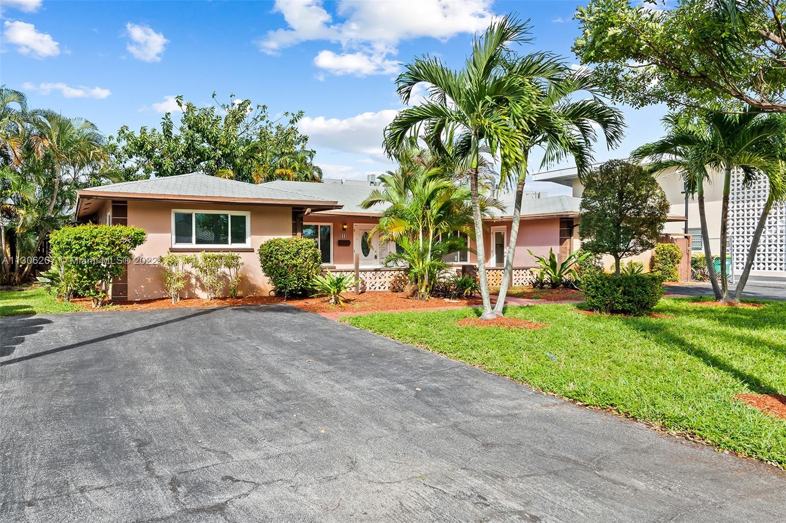 809 NW 30th Court Wilton Manors FL 33311